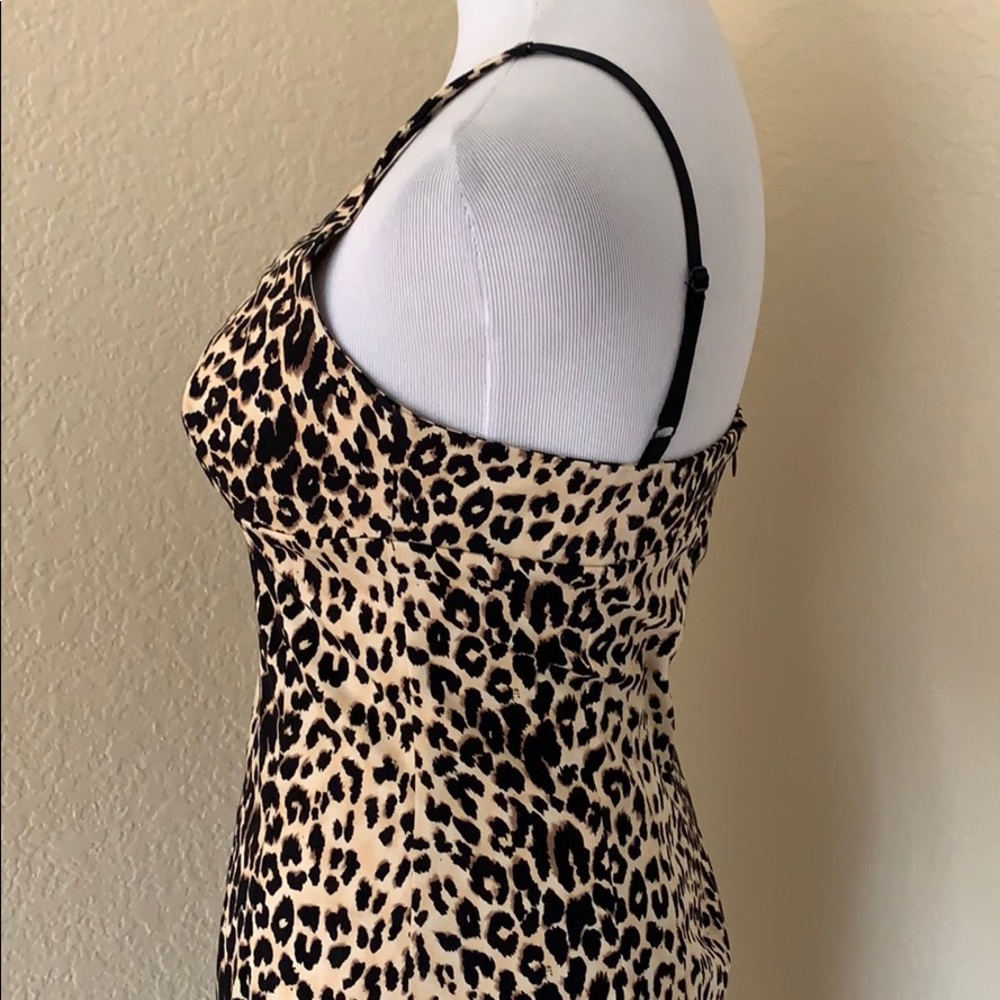 Forever 21 Leopard Print Fitted Dress - Picture 3 of 4